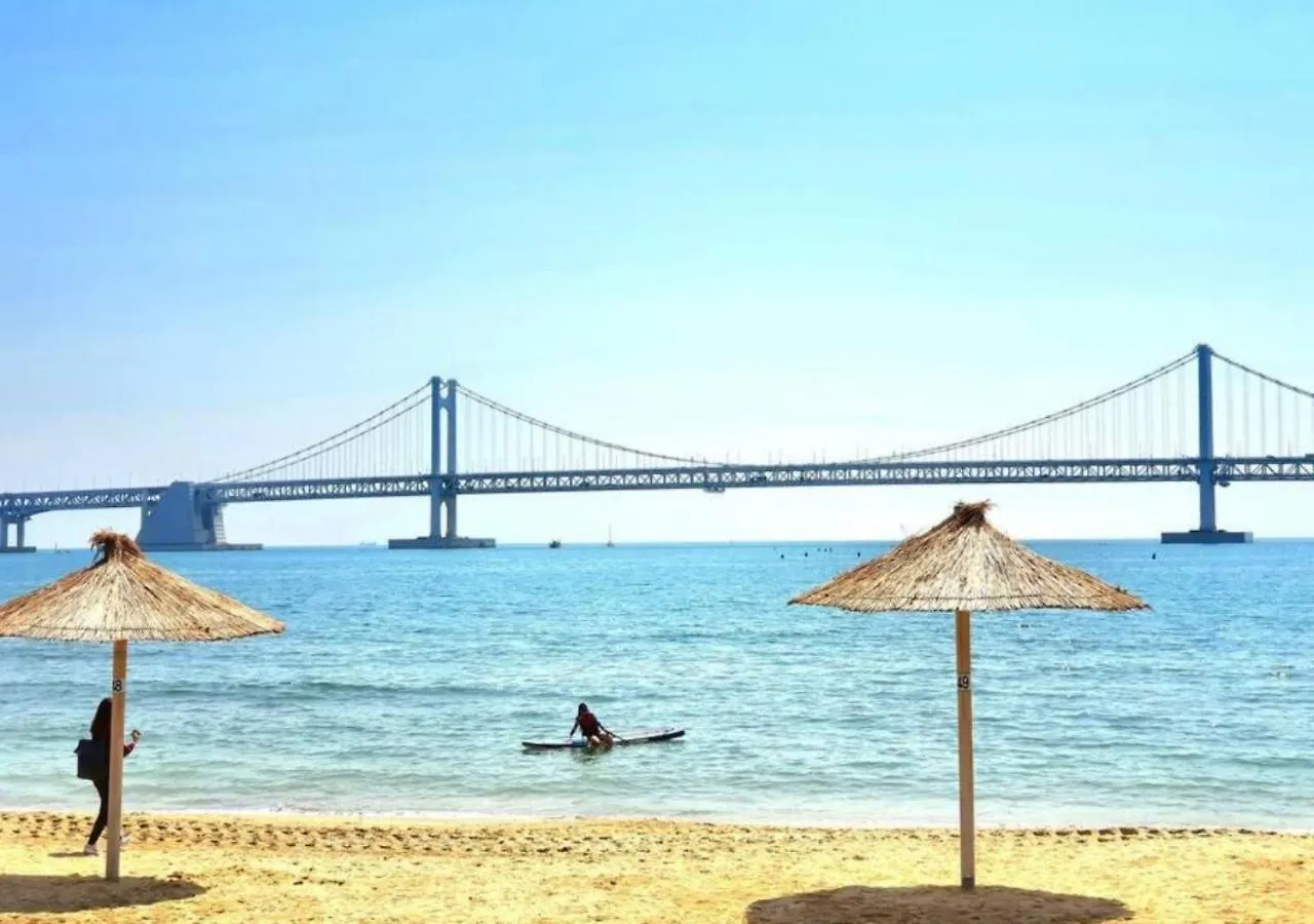 Holiday Apt Gwangan Beach Busan 0*,