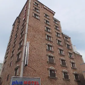 Motel Plus Motel, Ciudad Metropolitana de Busan